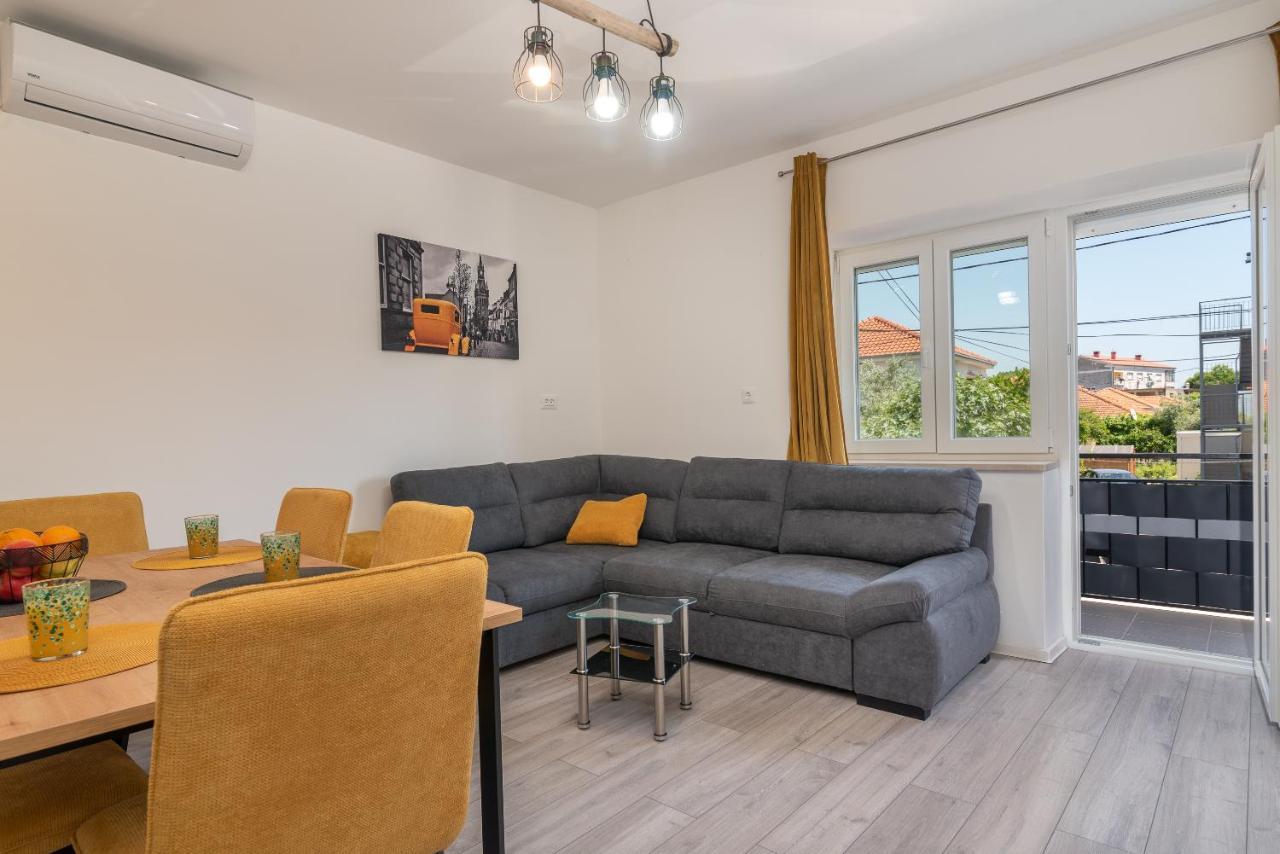 Apartman Galeb Trogir Eksteriør billede