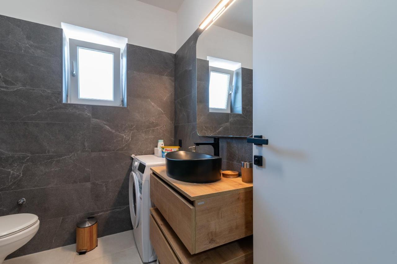 Apartman Galeb Trogir Eksteriør billede