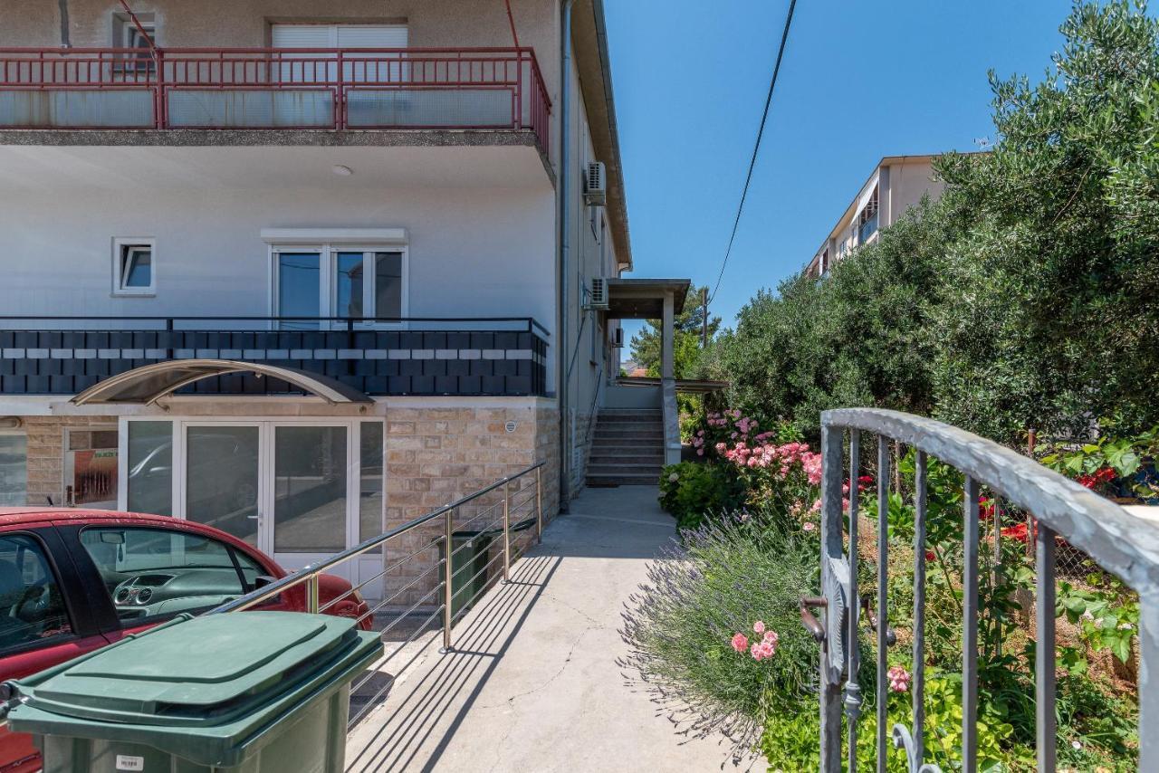 Apartman Galeb Trogir Eksteriør billede